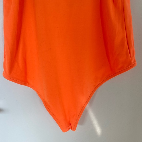 Orange bodysuit - Picture 3 of 3